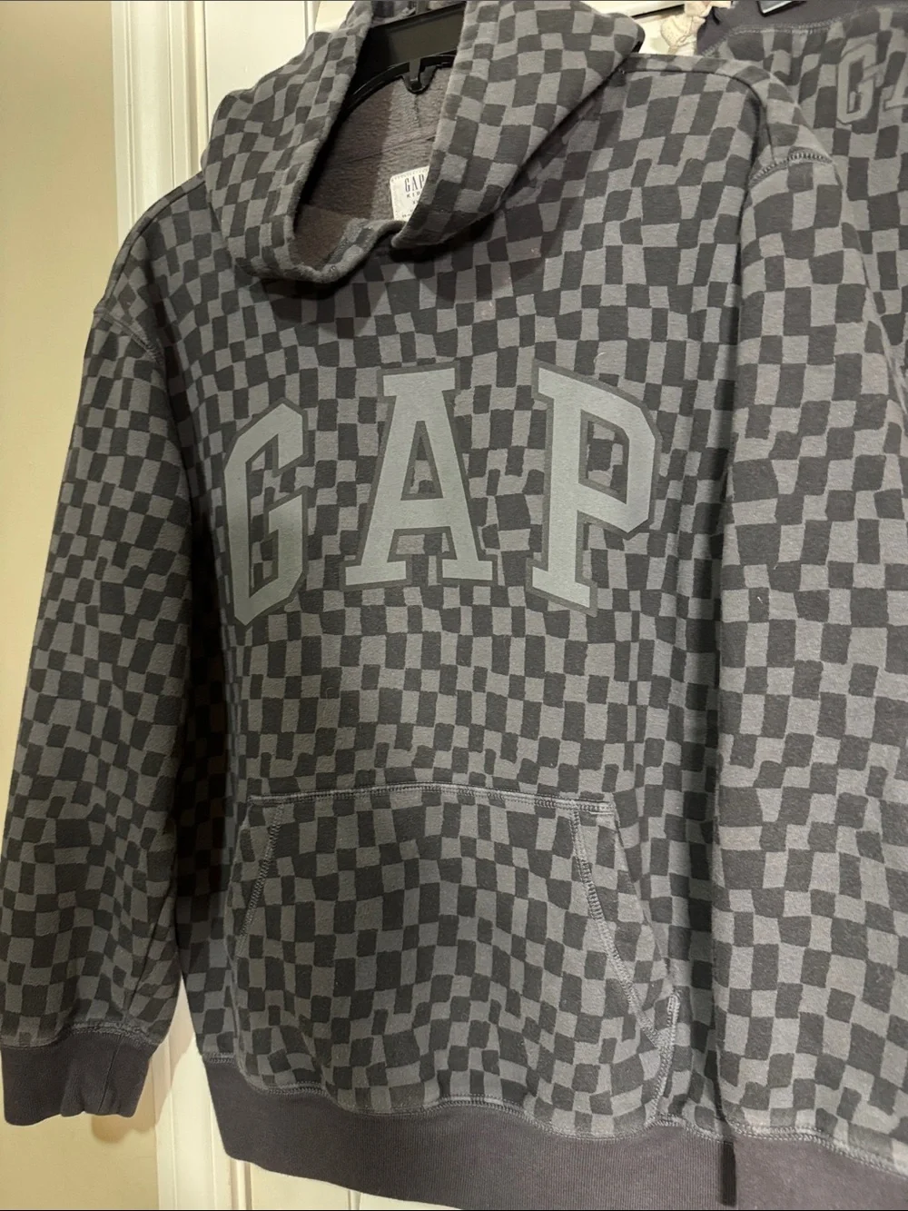 GAP Dark Gray Checkerboard Hoodie & Joggers. Like New. Size Boys XXL.